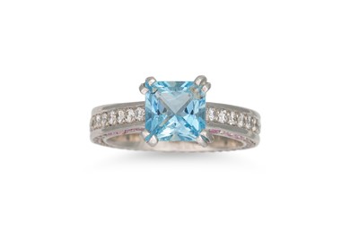 Lot 106 - AN AQUAMARINE, DIAMOND AND PINK SAPPHIRE RING,...