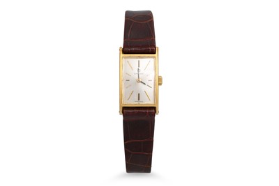 Lot 352 - A LADY'S OMEGA WRISTWATCH, yellow metal case,...