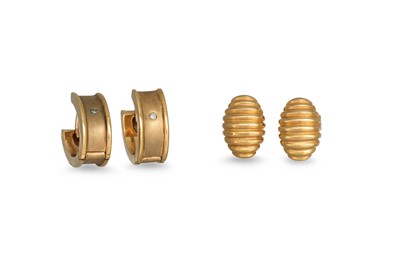 Lot 234 - TWO PAIRS OF 9CT GOLD EARRINGS, 6.8 g.