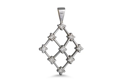 Lot 208 - A DIAMOND PENDANT, lozenge shaped, open work...