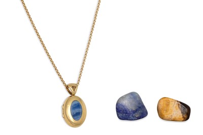 Lot 12 - A 9CT YELLOW GOLD DOUBLE SIDED STONE SET PHOTO...