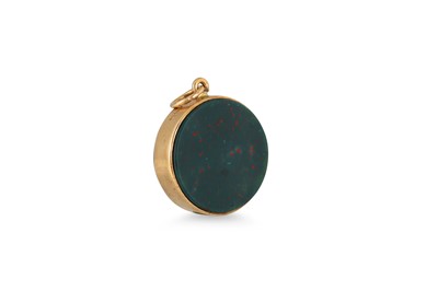 Lot 45 - AN ANTIQUE STONE SET SEAL, bloodstone and...