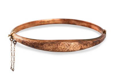 Lot 149 - A 9CT GOLD BANGLE, 6 g.