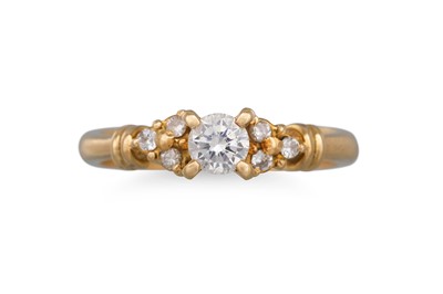 Lot 224 - A DIAMOND SOLITAIRE RING, the brilliant cut...