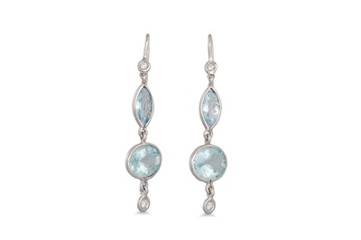 Lot 193 - A PAIR OF AQUAMARINE AND DIAMOND DROP EARRINGS,...