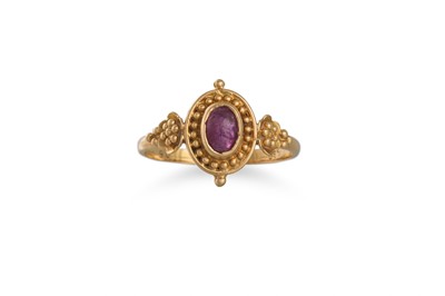 Lot 15 - A RUBY DRESS RING, the cabochon cut ruby...