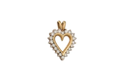 Lot 12 - A HEART SHAPED DIAMOND PENDANT, set with...
