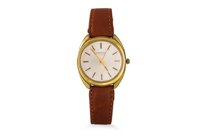Lot 494 - A VINTAGE LONGINES WRIST WATCH, brown leather...