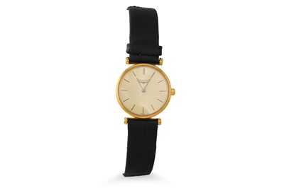 Lot 497 - A LADY'S LONGINES CLASSIC WRIST WATCH,...