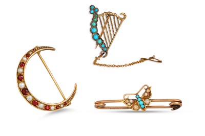 Lot 198 - A COLLECTION OF THREE ANTIQUE BROOCHES, one of...