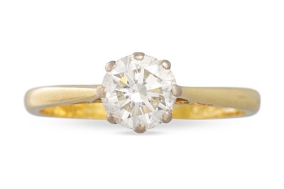 Lot 2 - A DIAMOND SOLITAIRE RING, the brilliant cut...