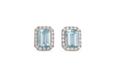 Lot 367 - A PAIR OF AQUAMARINE AND DIAMOND STUD CLUSTER...