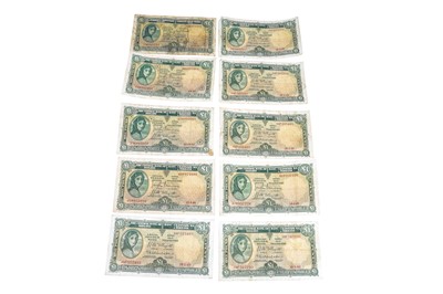 Lot 462 - A SET OF 3 X £1 1940s ETO WARCODE LAVERY IRISH...