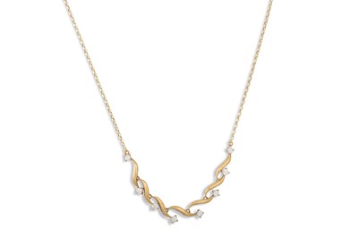 Lot 454 - A DIAMOND NECKLACE, the brilliant cut diamonds...