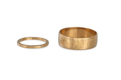 Lot 70 - TWO 9CT YELLOW GOLD BAND RINGS, 5.9 g