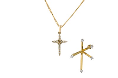 Lot 54 - A DIAMOND SET CROSS PENDANT, mounted in 9ct...