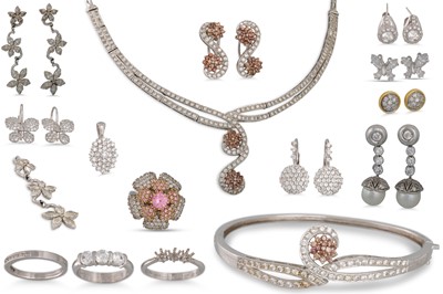 Lot 133 - A COLLECTION OF 18CT WHITE GOLD JEWELLERY,...