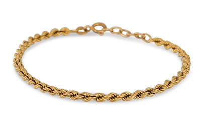 Lot 355 - AN 18CT ROPE LINK BRACELET, 8.4 g
