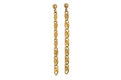 Lot 359 - A PAIR OF HIGH CARAT GOLD DROP EARRINGS, 2.78 g.