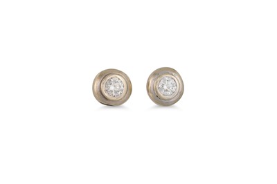 Lot 437 - A PAIR OF DIAMOND STUD EARRINGS, the brilliant...