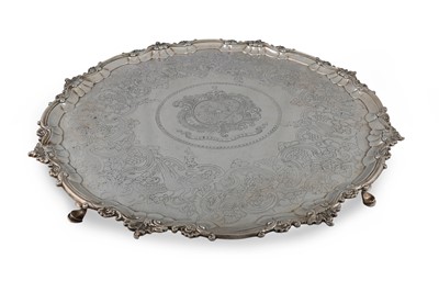 Lot 539 - A GEORGE II IRISH SILVER SHAPED CIRCULAR...