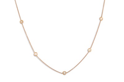 Lot 153 - A DIAMOND NECKLACE, collet set brilliant cut...