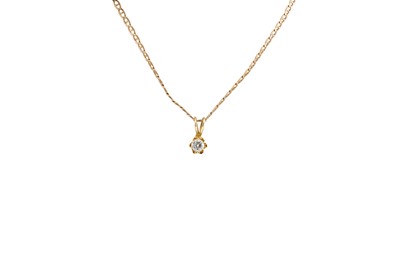 Lot 340 - A DIAMOND SET PENDANT, the round brilliant cut...