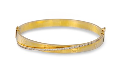 Lot 163 - AN 18CT GOLD BANGLE, 9.5 g.