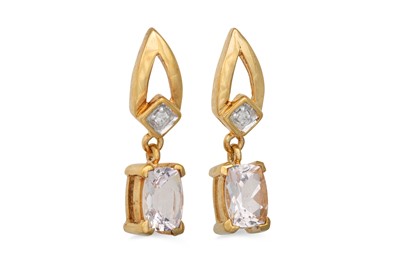 Lot 70 - A PAIR OF DIAMOND AND MORGANITE DROP EARRINGS,...