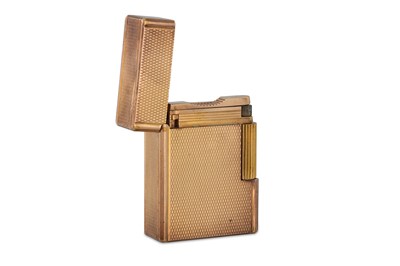 Lot 92 - A DUPONT LIGHTER, engine tuned decoration,...