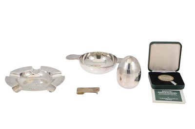 Lot 519 - AN EDWARDIAN SCOTTISH QUACHE, together with a...