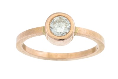 Lot 62 - A DIAMOND SOLITAIRE RING, the brilliant cut...