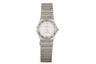 Lot 497 - A LADY'S STAINLESS STEEL OMEGA CONSTELLATION...