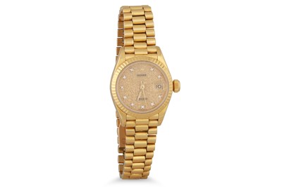 Lot 487 - A LADY'S ROLEX 18CT GOLD OYSTER PERPETUAL DATE...