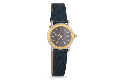 Lot 501 - A LADY'S RAYMOND WEIL WRISTWATCH, boxed